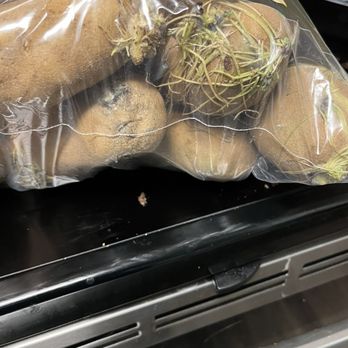 ALDI - Rotten potatoes - Grocery Near Me - West Chester, Pennsylvania ALDI - Rotten potatoes - Grocery Near Me - West Chester, Pennsylvania