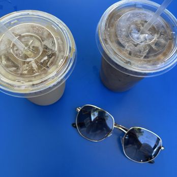 Blu Fig Cafe - Coffee & Tea Near Me - Long Grove, Illinois