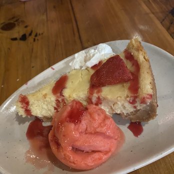 Ashling Kitchen and Bar - Key lime pie - New American Near Me - Crofton, Maryland