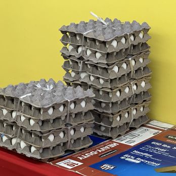 Ka Lei Eggs - White Jumbo - Farmers Market Near Me - Honolulu, Hawaii