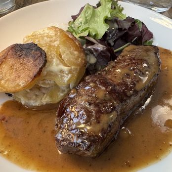 Le Prom' - Faux Filet with Pepper Sauce, Dauphinois Gratin - Brasseries Near Me - Nice, 06