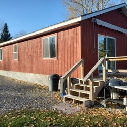 Sleepy Hollow Resort - Exterior view of our newly remodeled cabin #4
