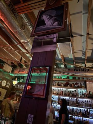 Lone Wolf Lounge by null