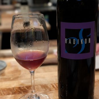 Silver Lining - Wine Bars Near Me - Honolulu, Hawaii Silver Lining - Wine Bars Near Me - Honolulu, Hawaii