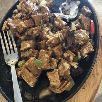 La Meza Grill - Tofu sisig - Filipino Near Me - Delta, British Columbia