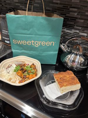 sweetgreen - Healthy Salads, Bowls and Plates by null
