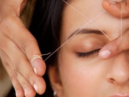 Royal Eyebrow Threading And Beauty Salon Logo