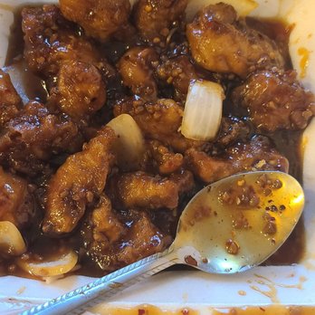 Hao's Kitchen - Garlic chicken - Noodles Near Me - Merced, California