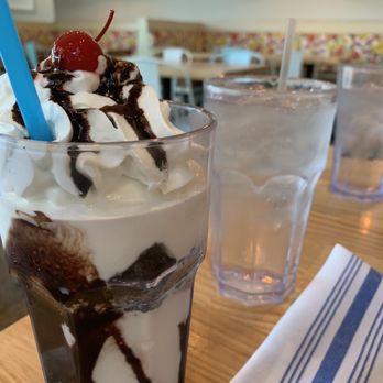 Whistle Britches - Plano - Foghorn Leghorn Milkshake - American Near Me - Plano, Texas Whistle Britches - Plano - Foghorn Leghorn Milkshake - American Near Me - Plano, Texas