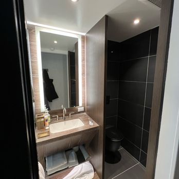 The Livingston - Hotels Near Me - Brooklyn, New York The Livingston - Hotels Near Me - Brooklyn, New York