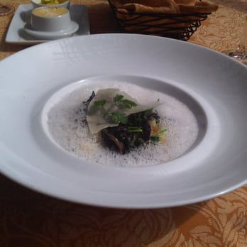 Auberge du Soleil - Potato Gnocchi, Wild Mushrooms, Pea Shoots, Parmesan Nage [Brunch, 03/21/10] - 4.5/5 - Hotels Near Me - Rutherford, California