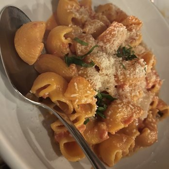 Rubirosa - Rigatoni alla Vodka - Italian Near Me - New York, New York Rubirosa - Rigatoni alla Vodka - Italian Near Me - New York, New York