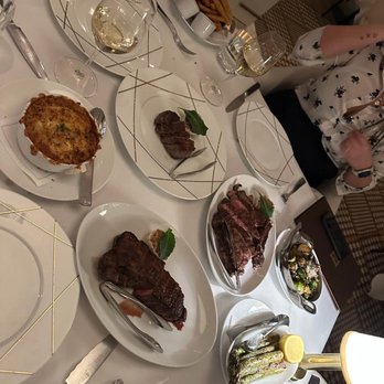 Rare Steakhouse - Fillet Mignon - Steakhouses Near Me - Everett, Massachusetts Rare Steakhouse - Fillet Mignon - Steakhouses Near Me - Everett, Massachusetts