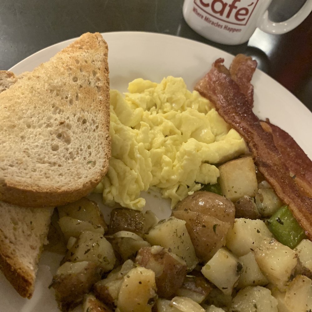 Comfort Cafe - Breakfast & Brunch Near Me - Smithville, Texas