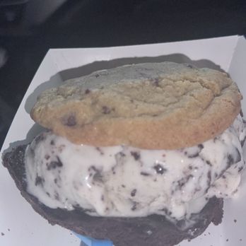 The Baked Bear - Ice Cream & Frozen Yogurt Near Me - Sunrise, Florida