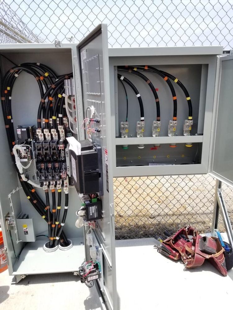 Slide of ACE Construction & Maintenance
