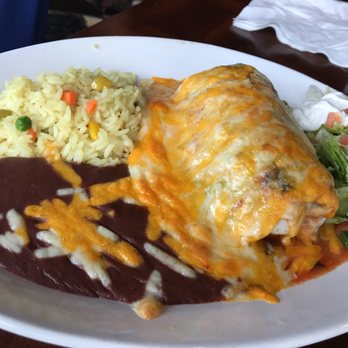 Tipicos Los Reyes - Salvadoran Near Me - Manassas, Virginia