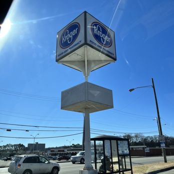 Kroger - a sign for a kroger restaurant - Grocery Near Me - Huntsville, Alabama Kroger - a sign for a kroger restaurant - Grocery Near Me - Huntsville, Alabama