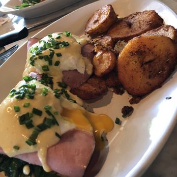 Morgans Restaurant - Eggs Benedict with cured ham - New American Near Me - Miami, Florida Morgans Restaurant - Eggs Benedict with cured ham - New American Near Me - Miami, Florida