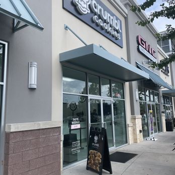 Crumbl - Davenport - Establishment - Bakeries Near Me - Davenport, Florida