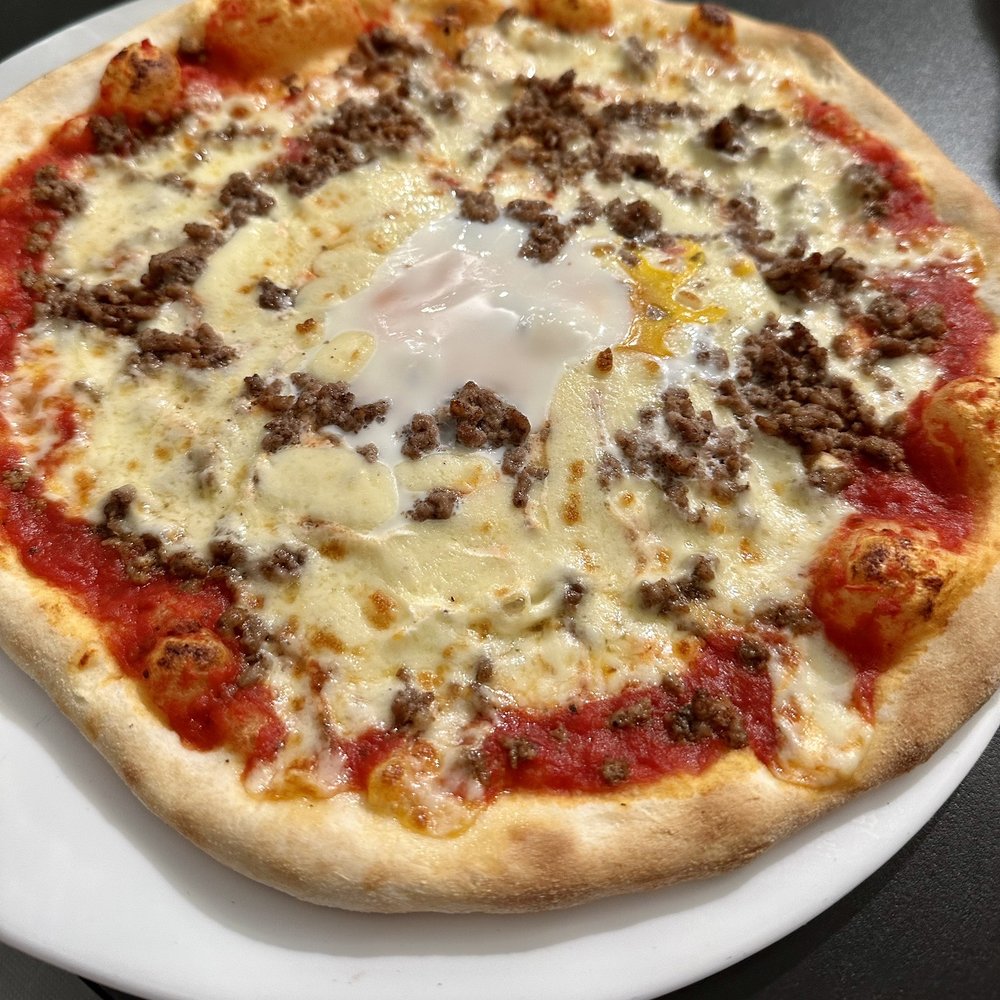 Fosca - Pizza with minced meat - Italian Near Me - Paris, 75 Fosca - Pizza with minced meat - Italian Near Me - Paris, 75