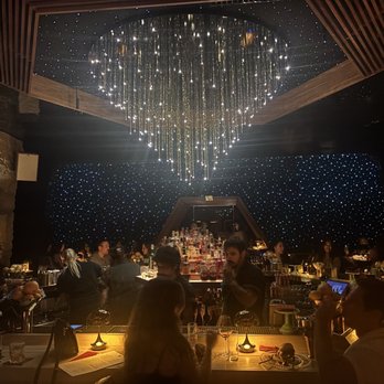 Starlite - Beautiful atmosphere but very tight spaced - Cocktail Bars Near Me - San Diego, California