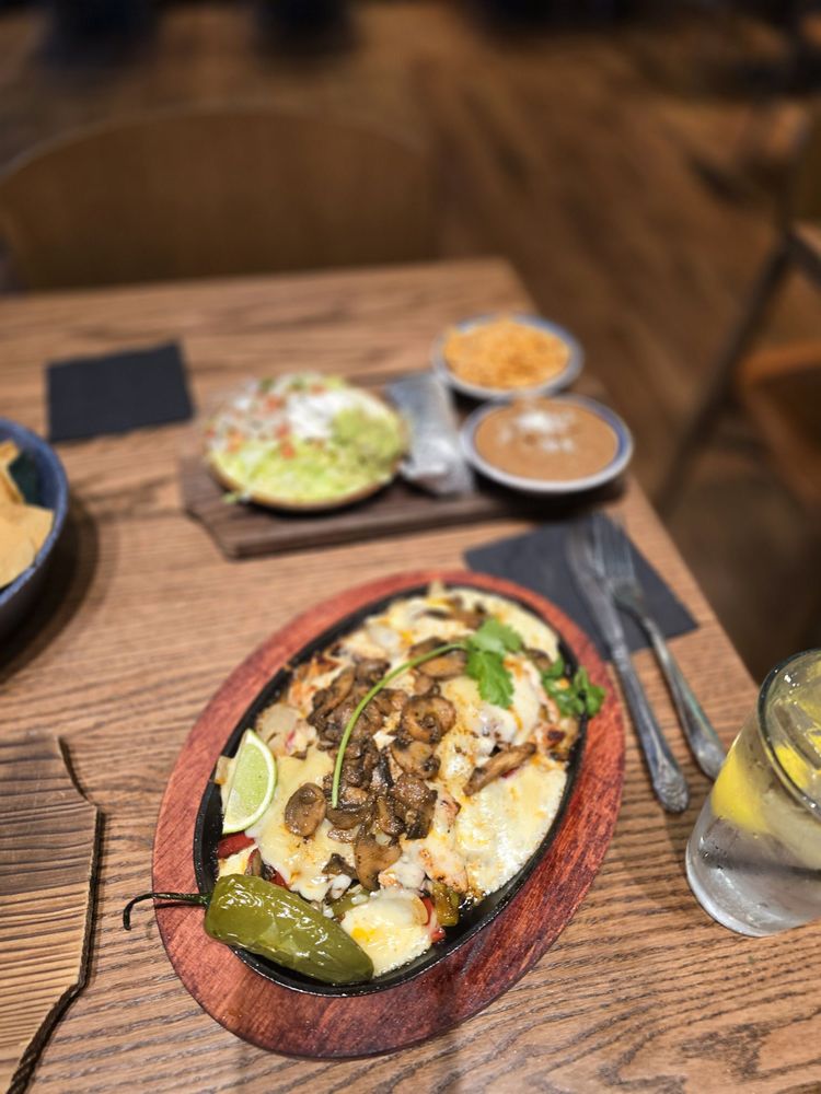Azul Cantina