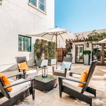 Hotel Marisol Coronado - Garden Courtyard - Outdoor Seating - Hotels Near Me - Coronado, California Hotel Marisol Coronado - Garden Courtyard - Outdoor Seating - Hotels Near Me - Coronado, California