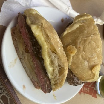 Cervantes - Steak filet sandwich - Brazilian Near Me - Rio de Janeiro, RJ Cervantes - Steak filet sandwich - Brazilian Near Me - Rio de Janeiro, RJ