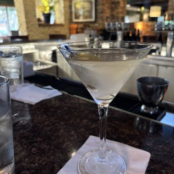 Charleston's - American Near Me - Fort Worth, Texas