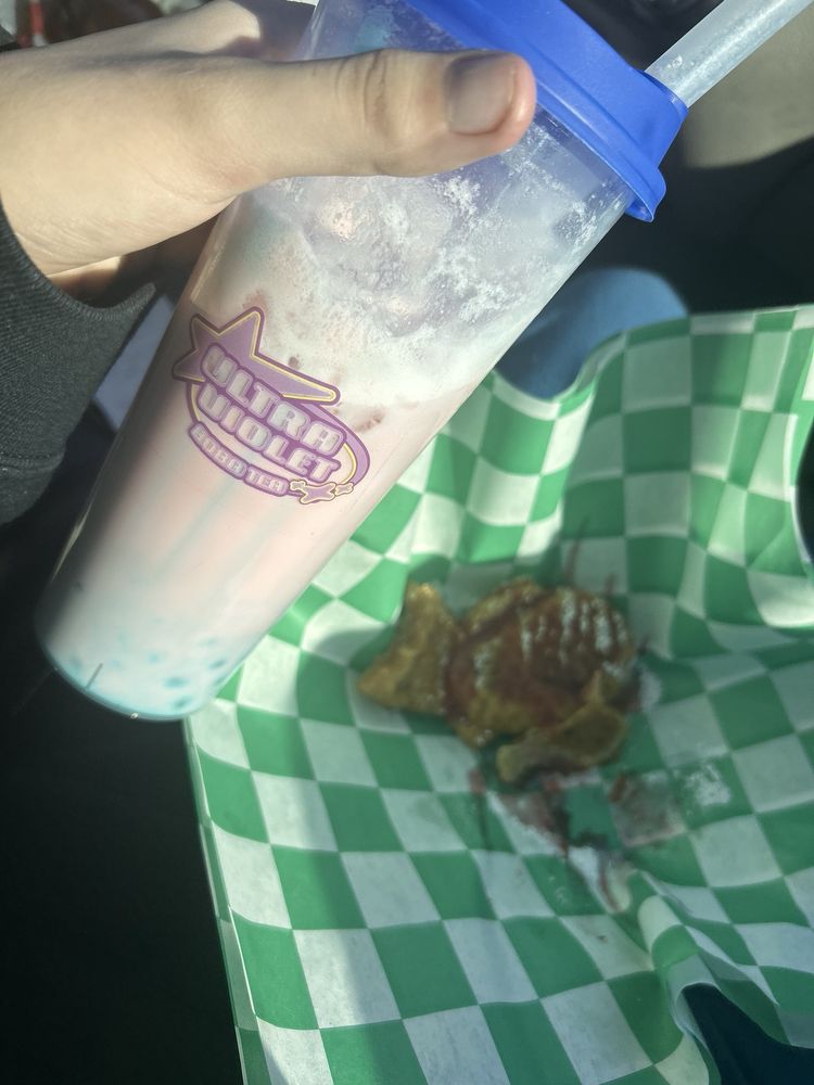 Ultraviolet Boba Tea Logo