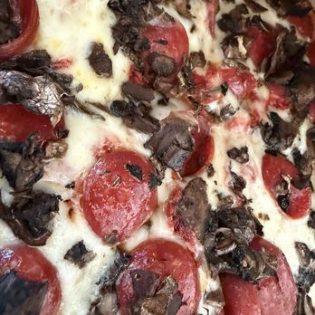 Joey's Pizza Maple - Pepperoni and mushroom pizza - Pizza Near Me - Buffalo, New York