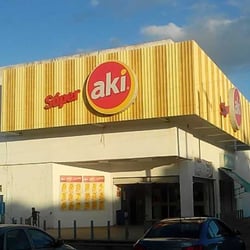 Súper Aki - Vista por fuera