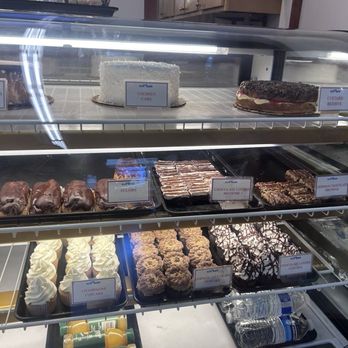 Sluys Poulsbo Bakery - Bakeries Near Me - Poulsbo, Washington Sluys Poulsbo Bakery - Bakeries Near Me - Poulsbo, Washington