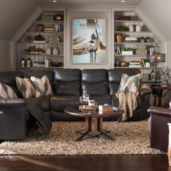 Cedar Hill Furniture - La-Z-Boy James Leather Sectional