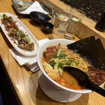 Tane Vegan Izakaya - Sushi Bars Near Me - Honolulu, Hawaii