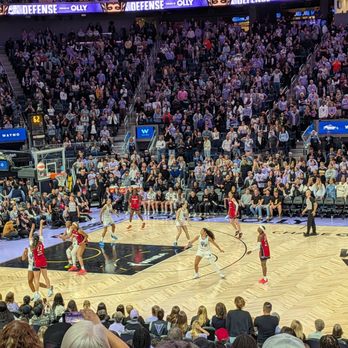 Golden State Valkyries - 5/21/25 - Professional Sports Teams Near Me - Oakland, California