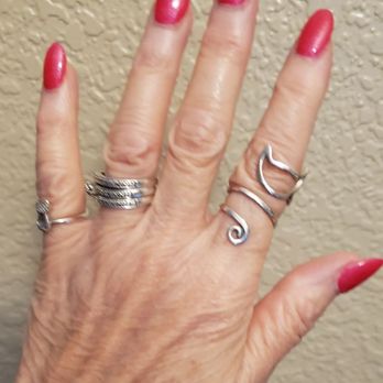 Diane's Nails - Nail Salons Near Me - Sacramento, California
