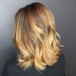 Senoj Salon - Balayage with shadow root