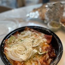 Mercado Azteca & Deli