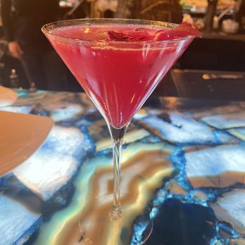 RAW - Seafood Near Me - Hartford, Connecticut