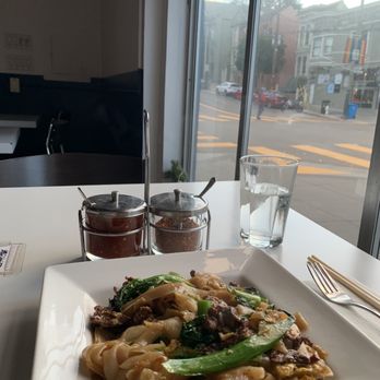 Thai House Express Restaurant - Pad See-Ew - Thai Near Me - San Francisco, California Thai House Express Restaurant - Pad See-Ew - Thai Near Me - San Francisco, California