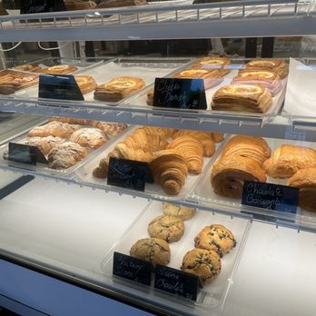 Saffron Bakery - Pasteries - Bakeries Near Me - Aliso Viejo, California Saffron Bakery - Pasteries - Bakeries Near Me - Aliso Viejo, California