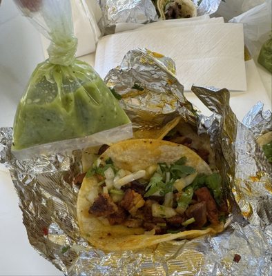 El Paisa Taqueria by null
