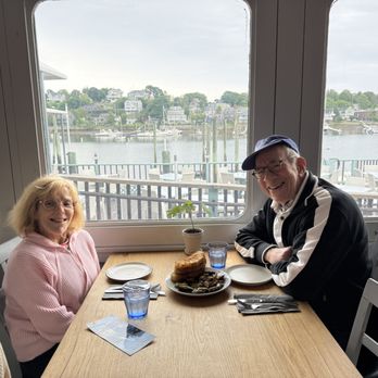 51 Rocky Neck Restaurant - Seafood Near Me - Gloucester, Massachusetts