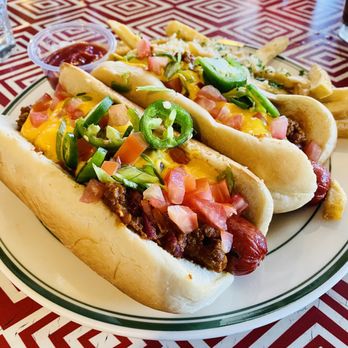 7th & Carson - Chili dogs - New American Near Me - Las Vegas, Nevada