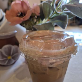 Cafecito Lounge - Coffee & Tea Near Me - Lodi, California