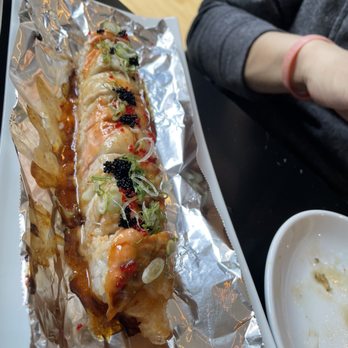 Alynia Zushi - Flaming! - Sushi Bars Near Me - Chicago, Illinois Alynia Zushi - Flaming! - Sushi Bars Near Me - Chicago, Illinois