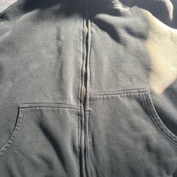 Sewing Center of El Paso - Zipper replaced by a "professional" lol