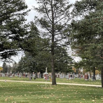 ST ADALBERT CEMETERY & MAUSOLEUMS - Updated January 2026 - 46 Photos ...